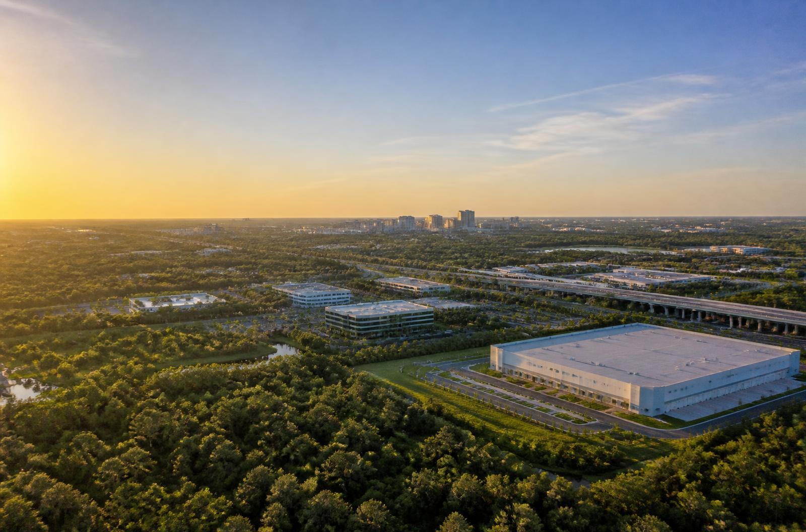 Central Florida commercial landscape and business facilities